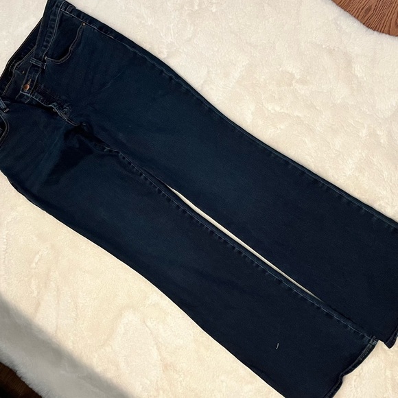 J. Brand Litah Boot Cut Dark Wash Jeans - size 30 - Picture 5 of 6